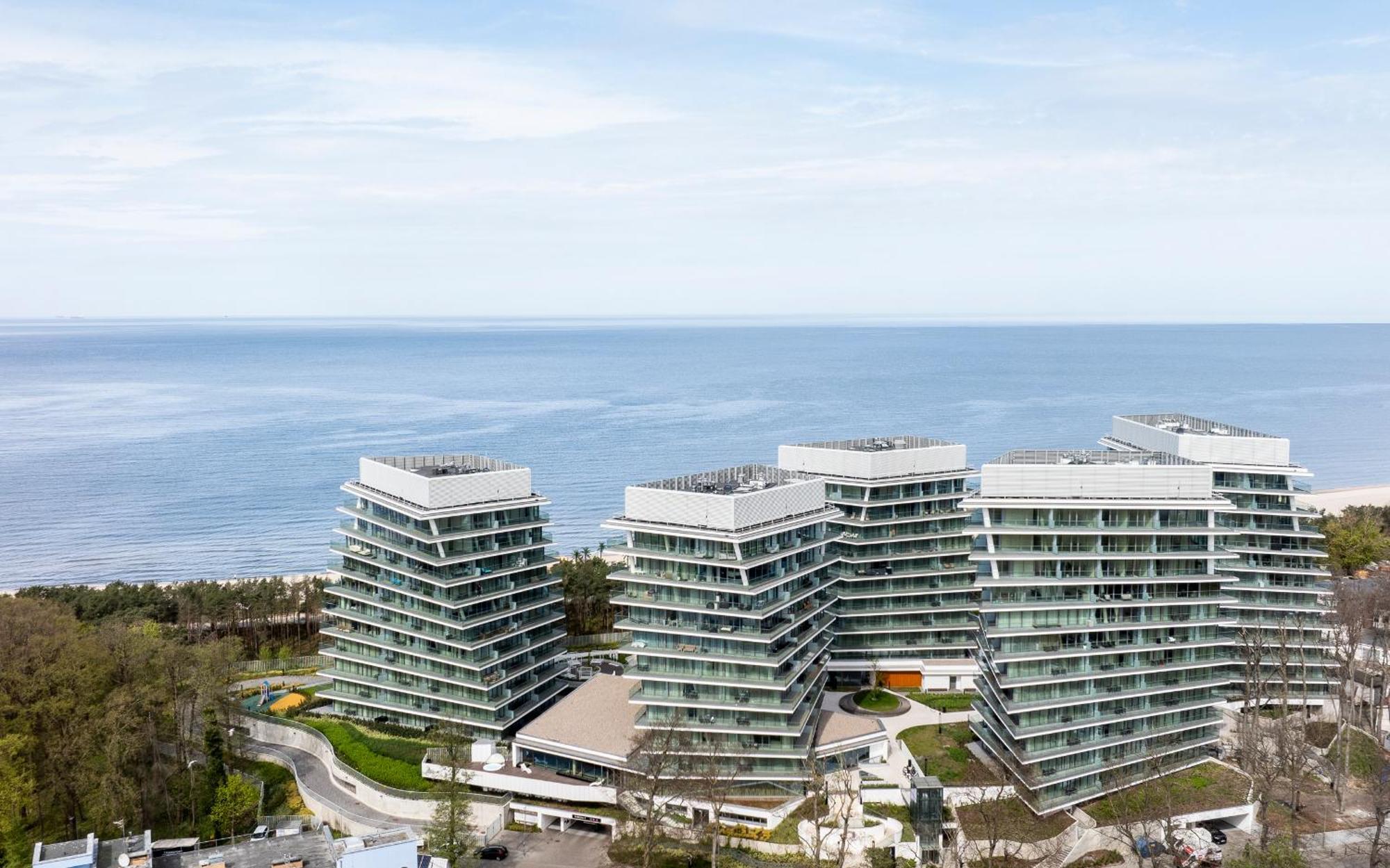 Wave Panorama 8Th Floor Sea View Apartamento Miedzyzdroje Exterior foto