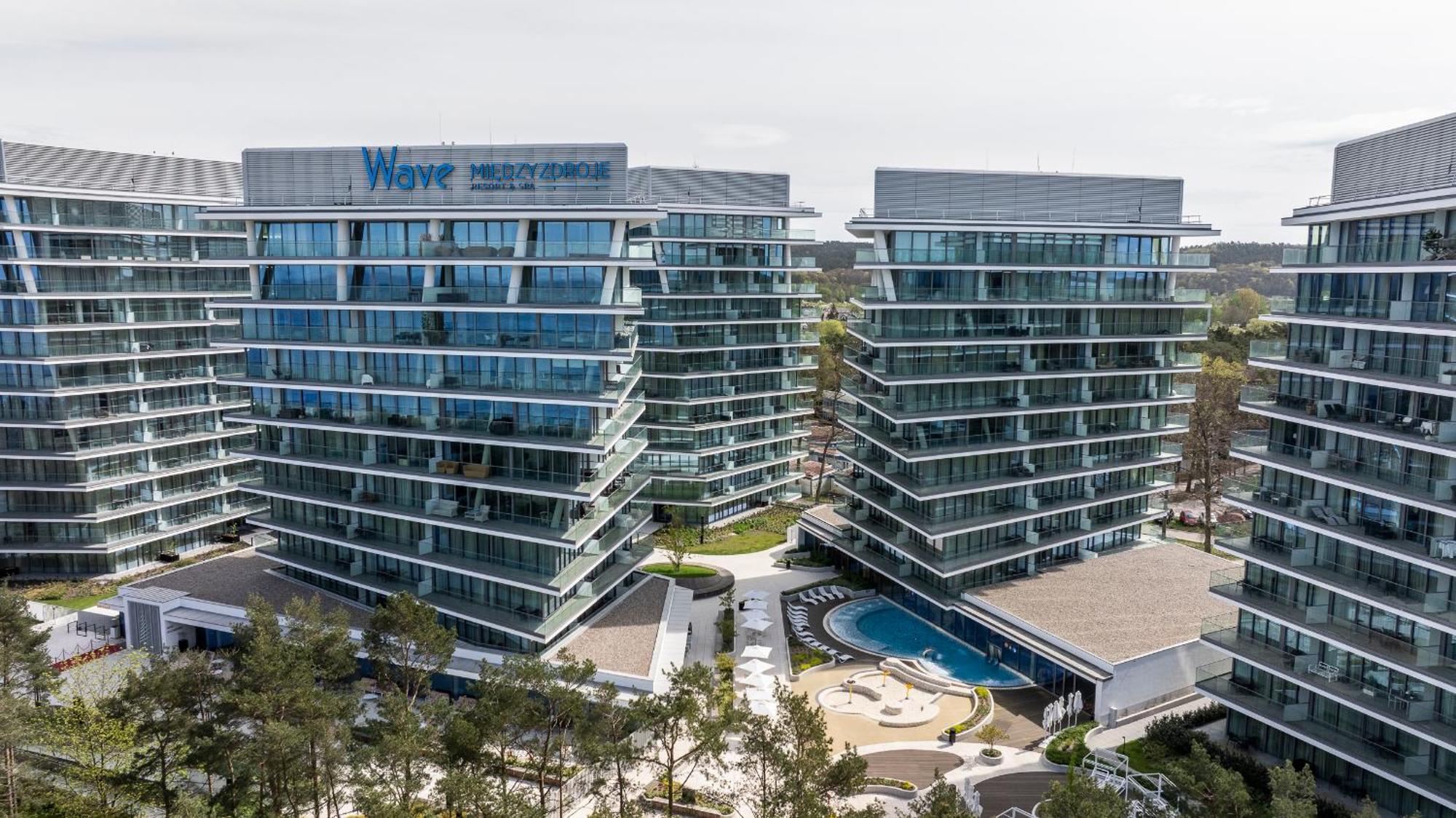 Wave Panorama 8Th Floor Sea View Apartamento Miedzyzdroje Exterior foto